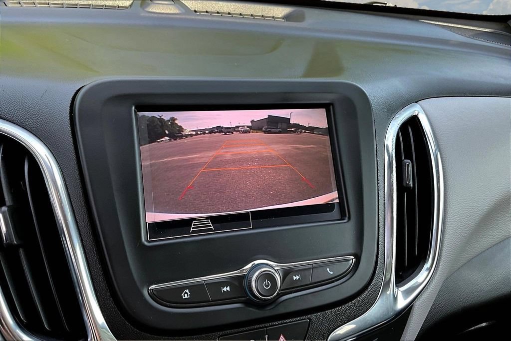 Used 2023 Chevrolet Equinox LT FWD image 16