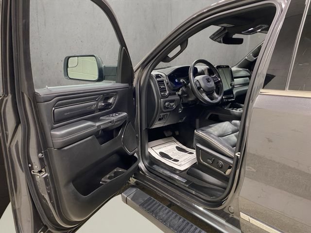 Used 2024 RAM 1500 Limited AWD/4WD image 11