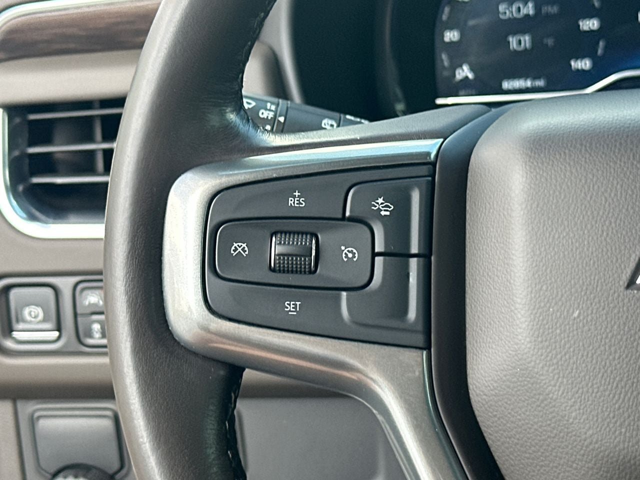 Used 2023 Chevrolet Tahoe LT RWD image 27