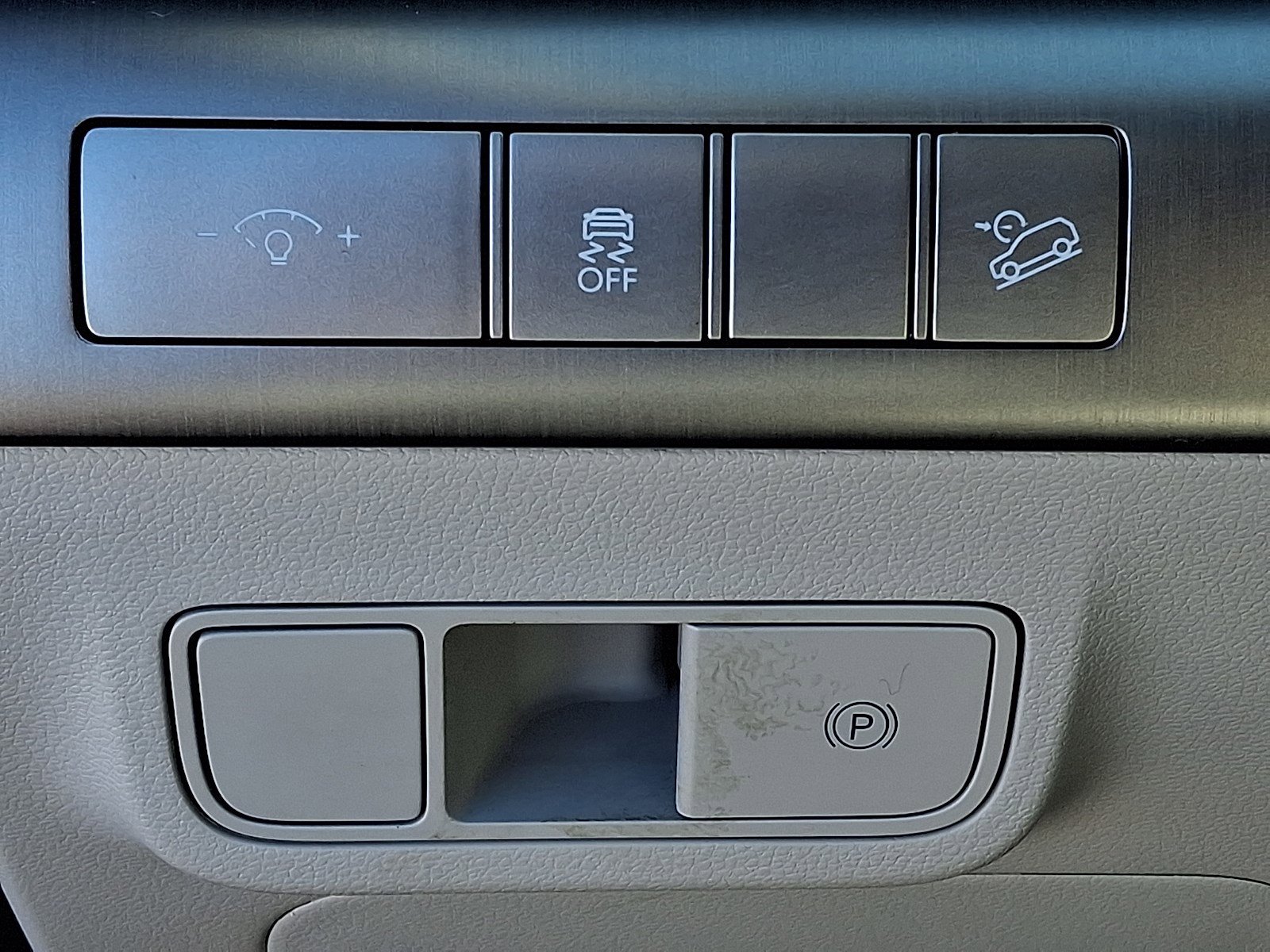 Used 2025 Hyundai Kona SEL image 25