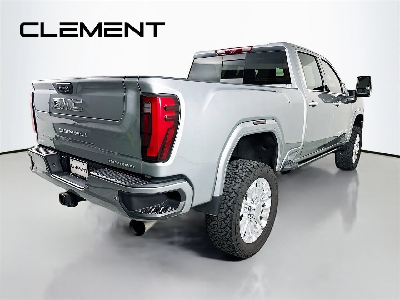 Used 2024 GMC Sierra 3500 Denali w/ Denali Reserve Package AWD/4WD image 7
