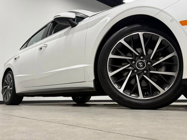 Used 2022 Hyundai Sonata Limited image 3