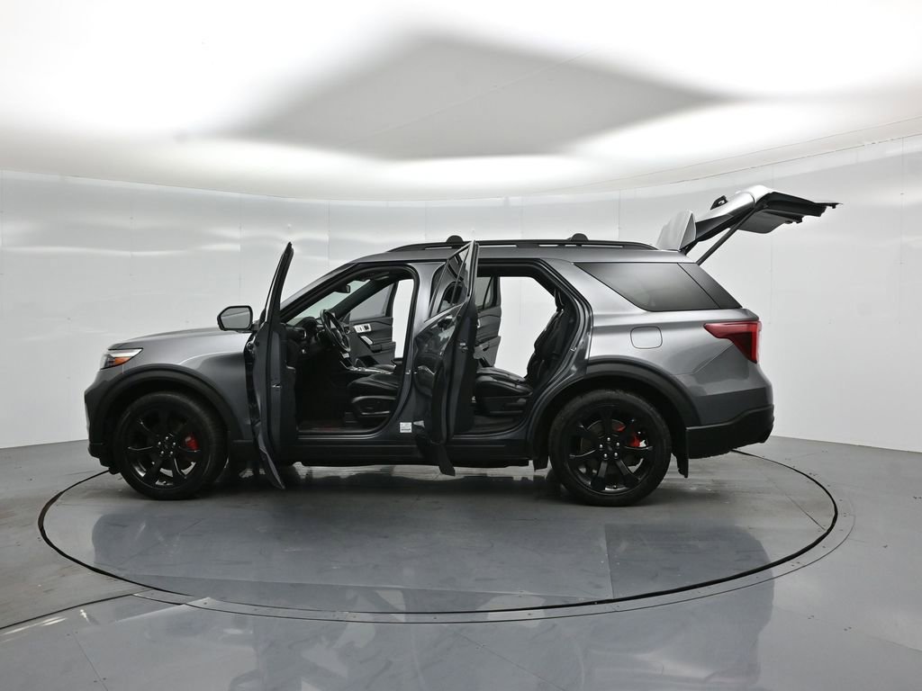 Certified 2021 Ford Explorer ST w/ Equipment Group 401A AWD/4WD image 32