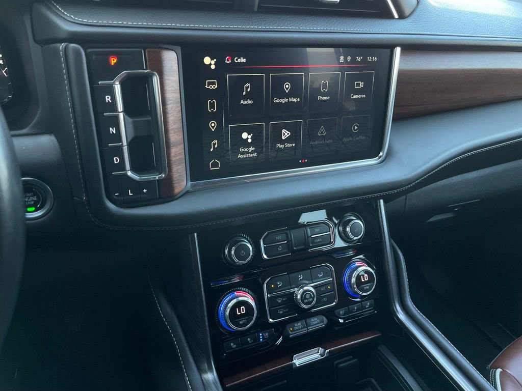 Used 2023 GMC Yukon XL Denali Ultimate image 18