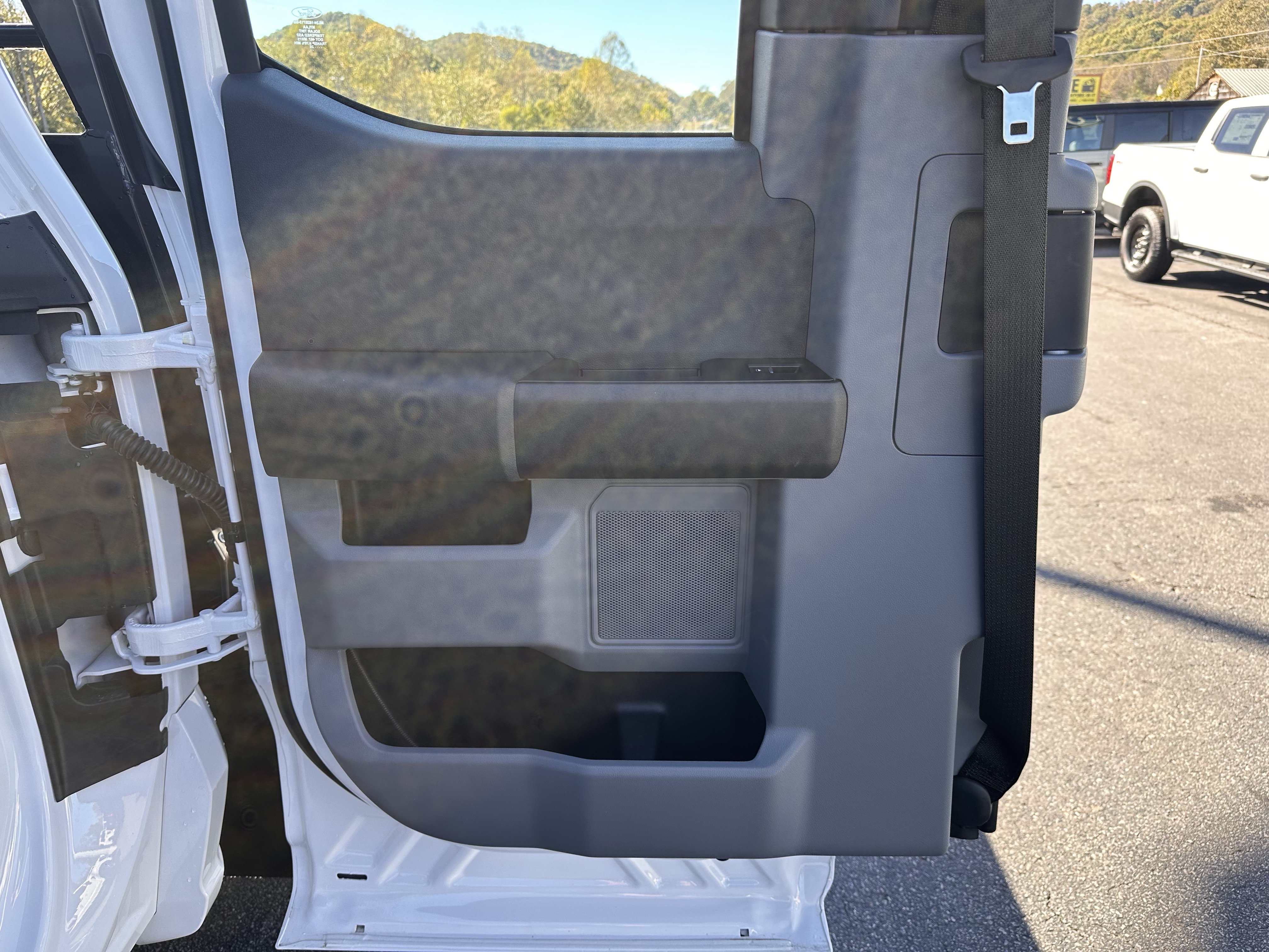 Certified 2025 Ford F550 4x4 Supercab Super Duty image 11