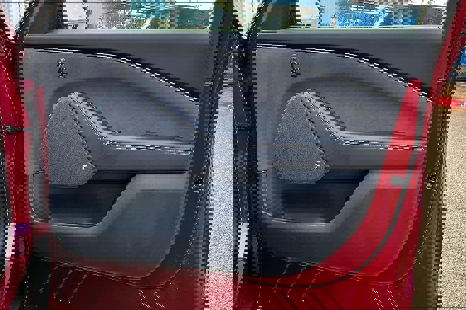 Certified 2025 Ford Mustang Mach-E GT image 23