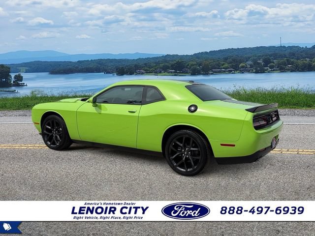 Used 2023 Dodge Challenger SXT w/ Blacktop Package RWD image 5