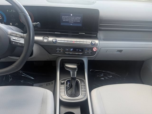 Used 2025 Hyundai Kona SEL AWD/4WD image 4