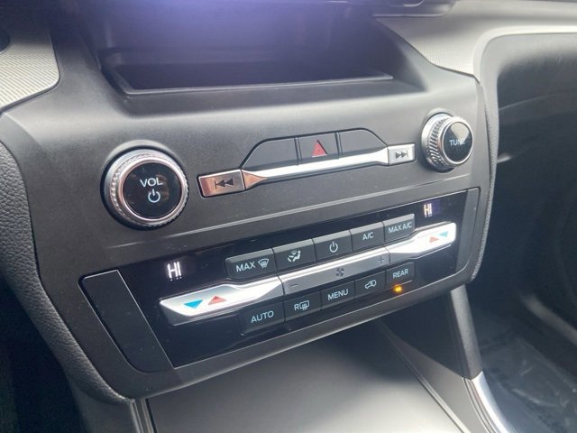 Certified 2020 Ford Explorer XLT w/ Equipment Group 202A image 14