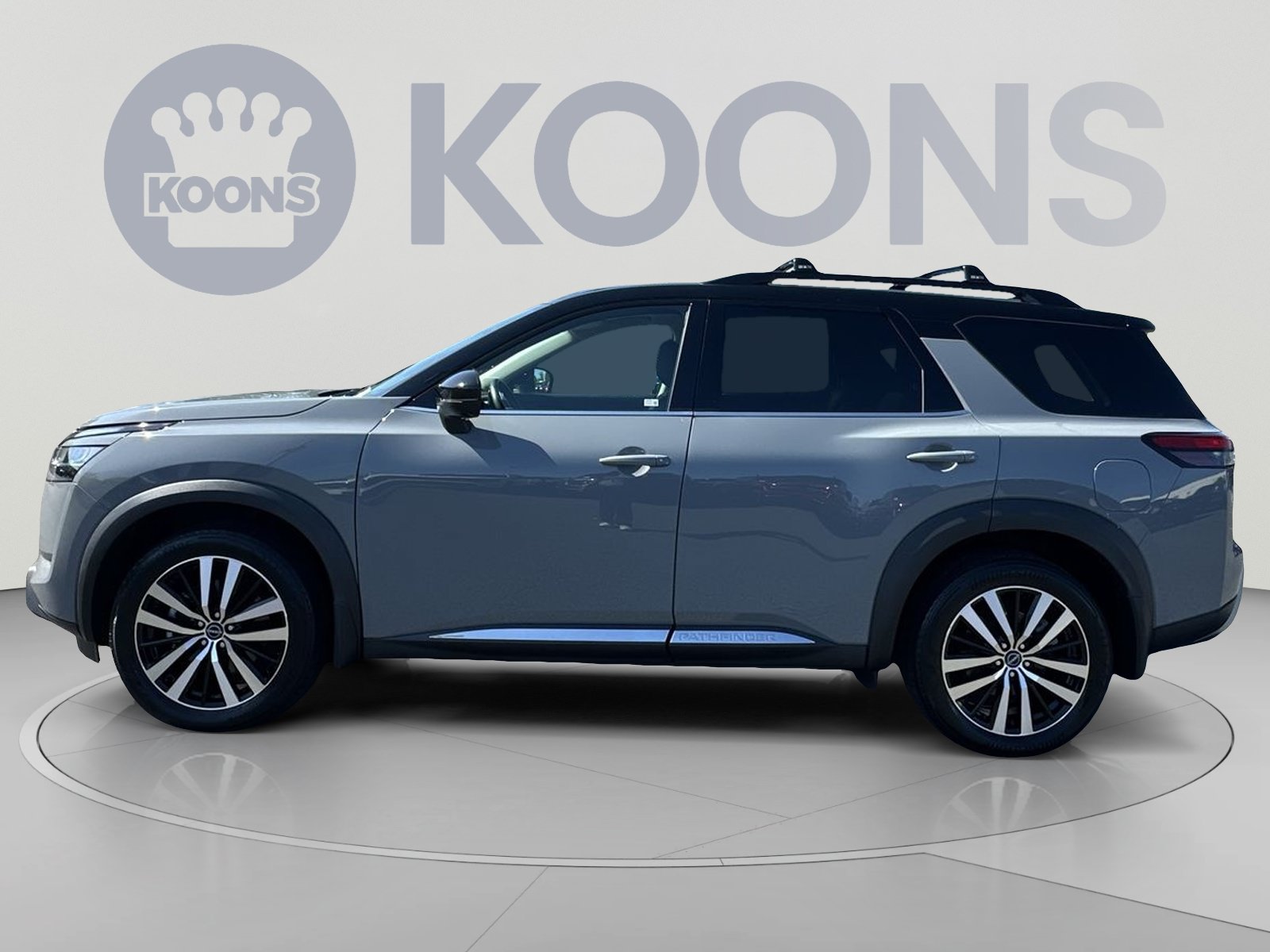 Used 2024 Nissan Pathfinder Platinum AWD/4WD image 7