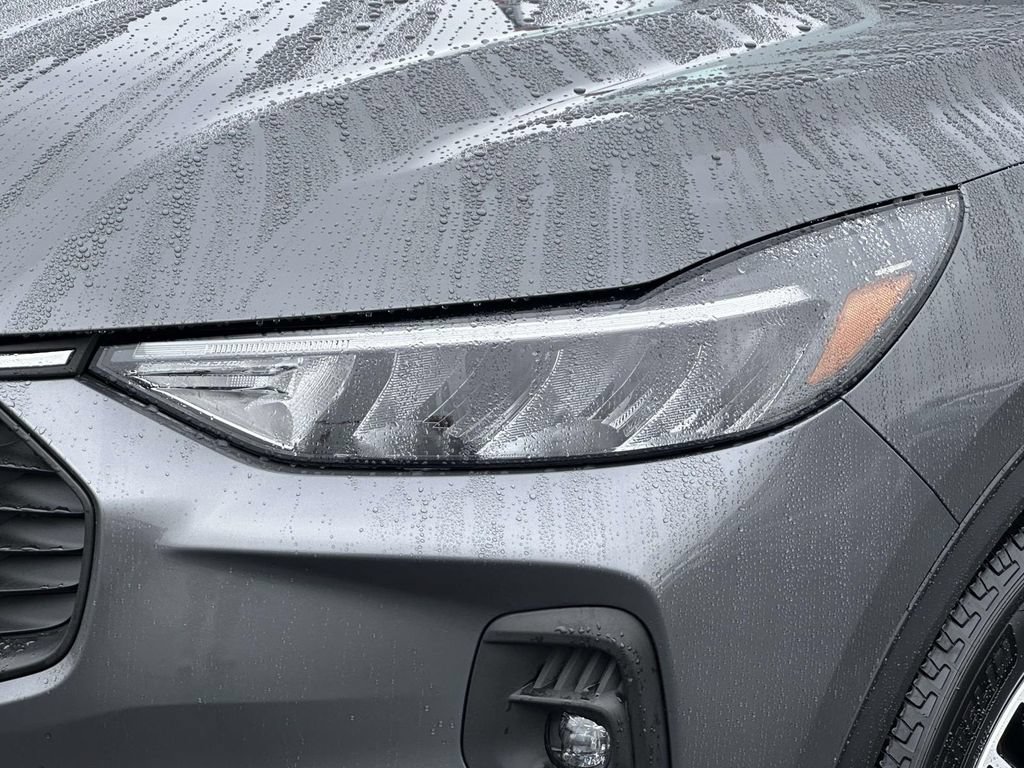 Certified 2023 Ford Escape SE FWD image 7