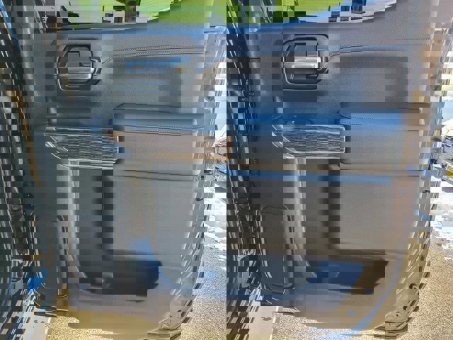 Used 2022 GMC Sierra 1500 Elevation image 24