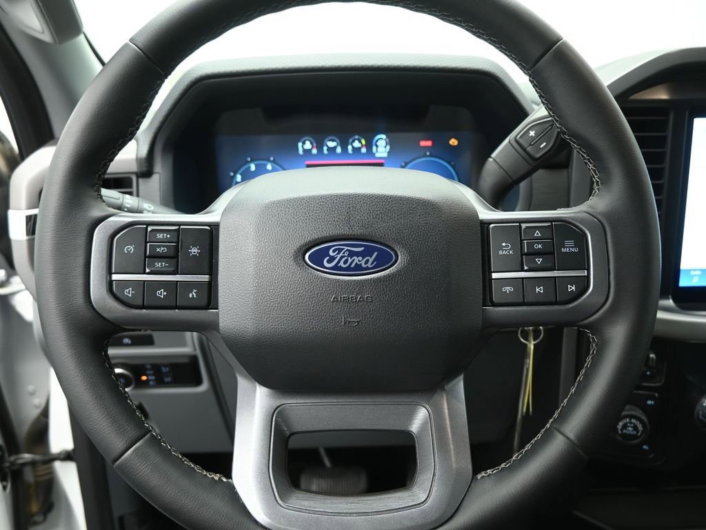Certified 2025 Ford F150 XLT w/ Equipment Group 301A Standard image 13