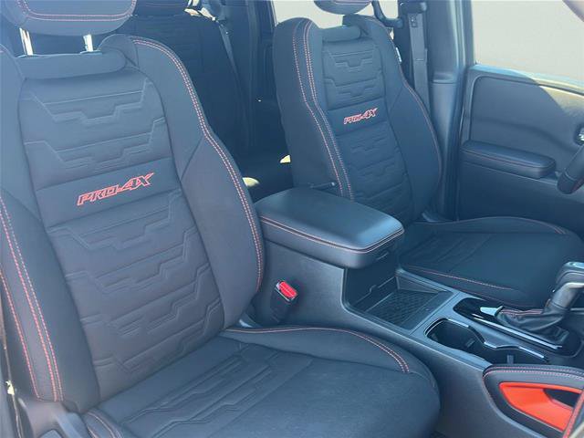Used 2023 Nissan Frontier PRO-4X w/ Pro Convenience Package AWD/4WD image 15