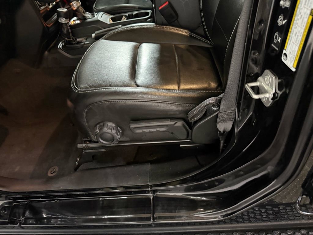 Used 2023 Jeep Wrangler Unlimited Sahara w/ Cold Weather Group image 20