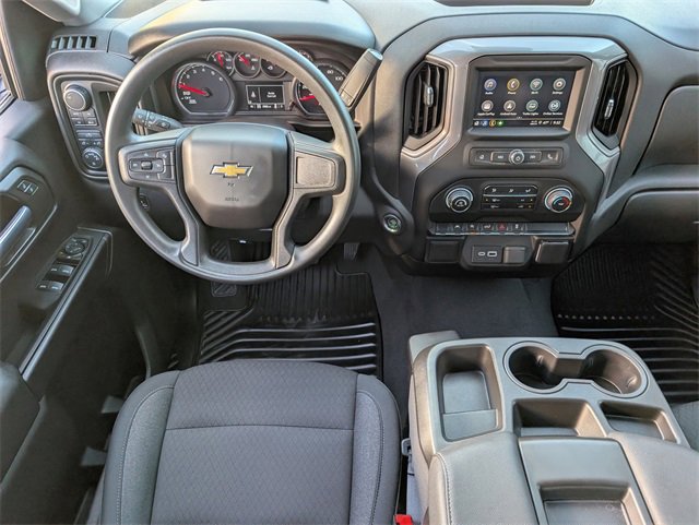Used 2023 Chevrolet Silverado 1500 Custom image 10