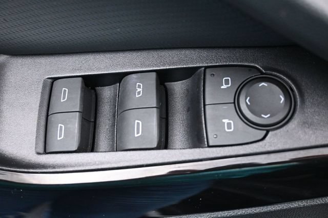 Used 2025 Chevrolet Equinox LT w/ Convenience Package II FWD image 14