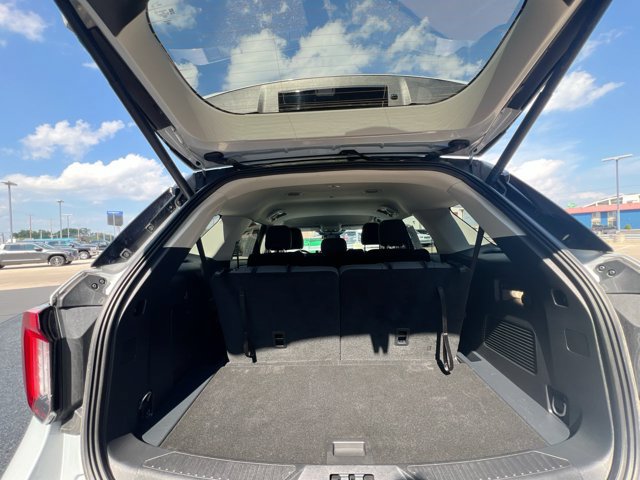 Certified 2026 Ford Explorer Active AWD/4WD image 23