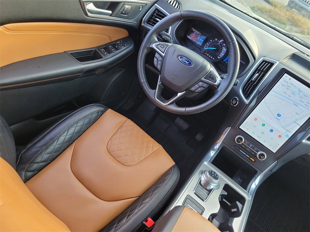 Certified 2024 Ford Edge Titanium w/ Titanium Elite Package image 17