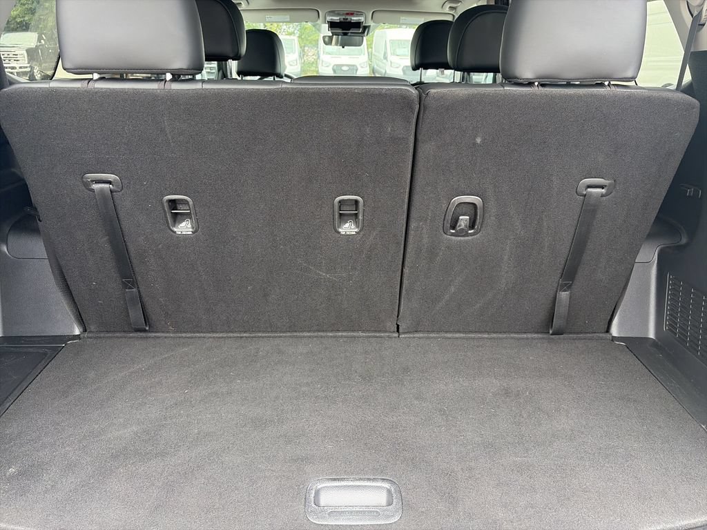 Used 2025 Kia Telluride S FWD image 34