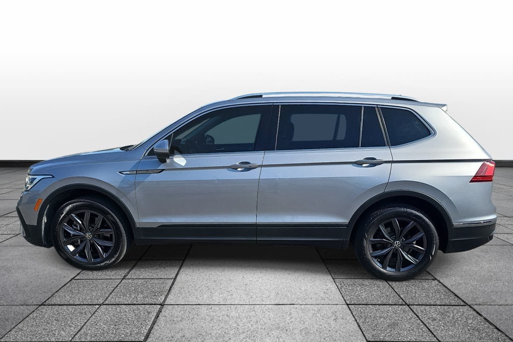 Used 2023 Volkswagen Tiguan SE FWD image 8