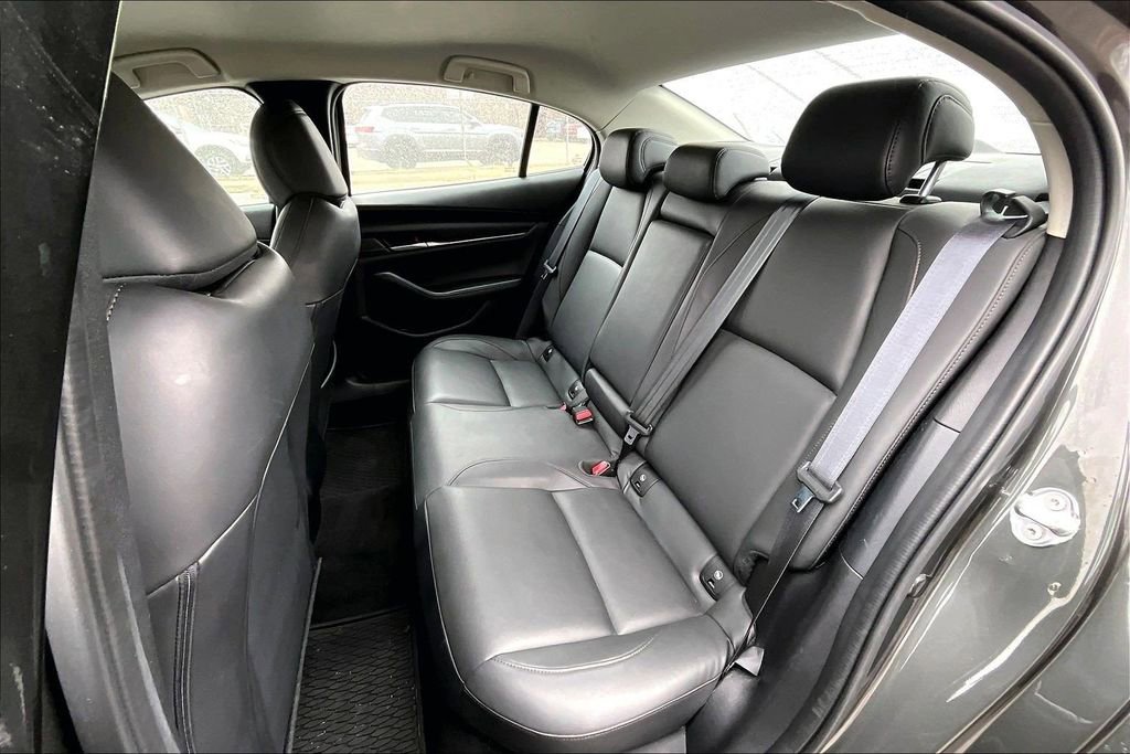 Used 2023 MAZDA MAZDA3 s image 24