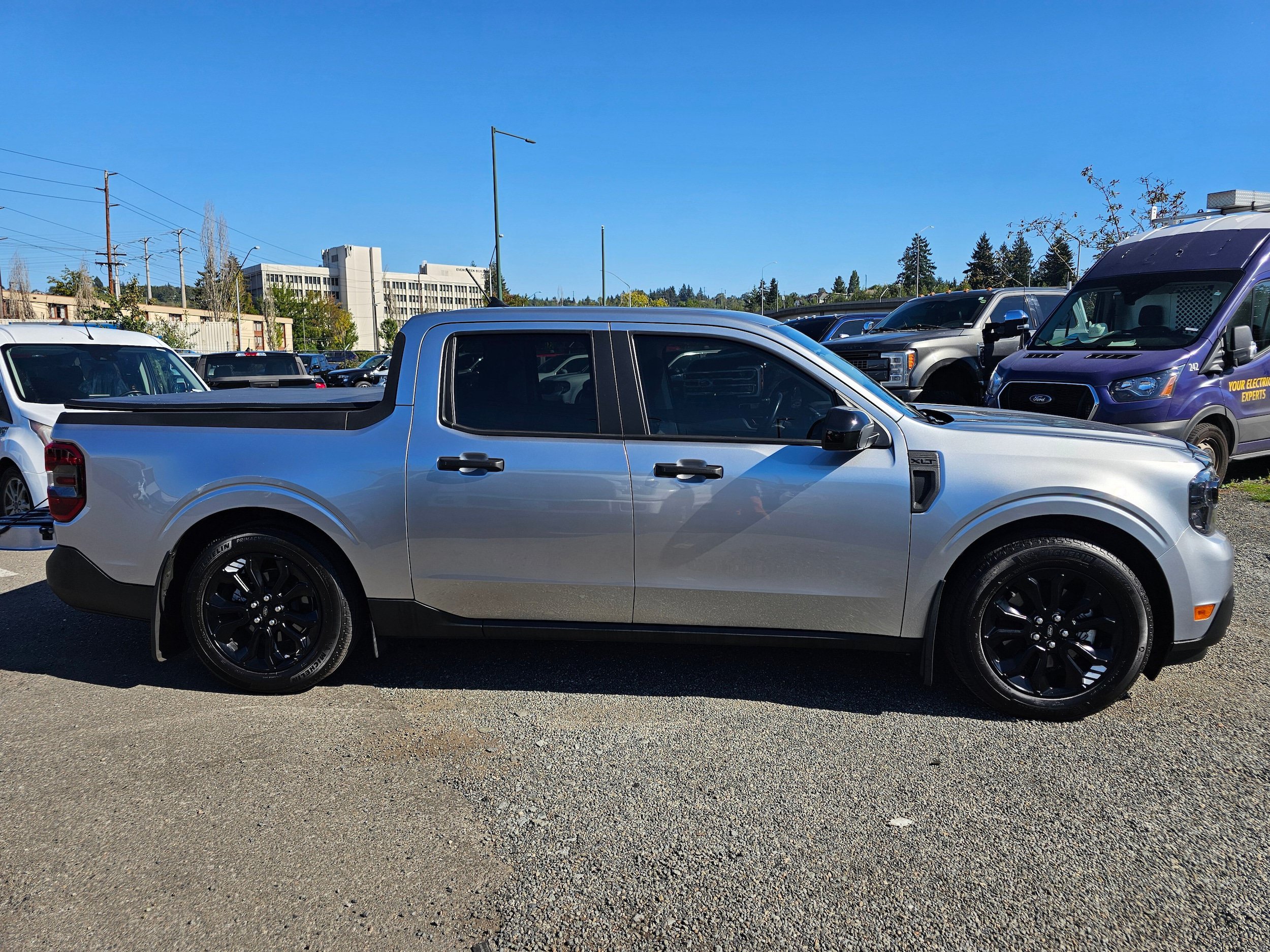 Certified 2024 Ford Maverick XLT w/ XLT Luxury Package AWD/4WD image 4