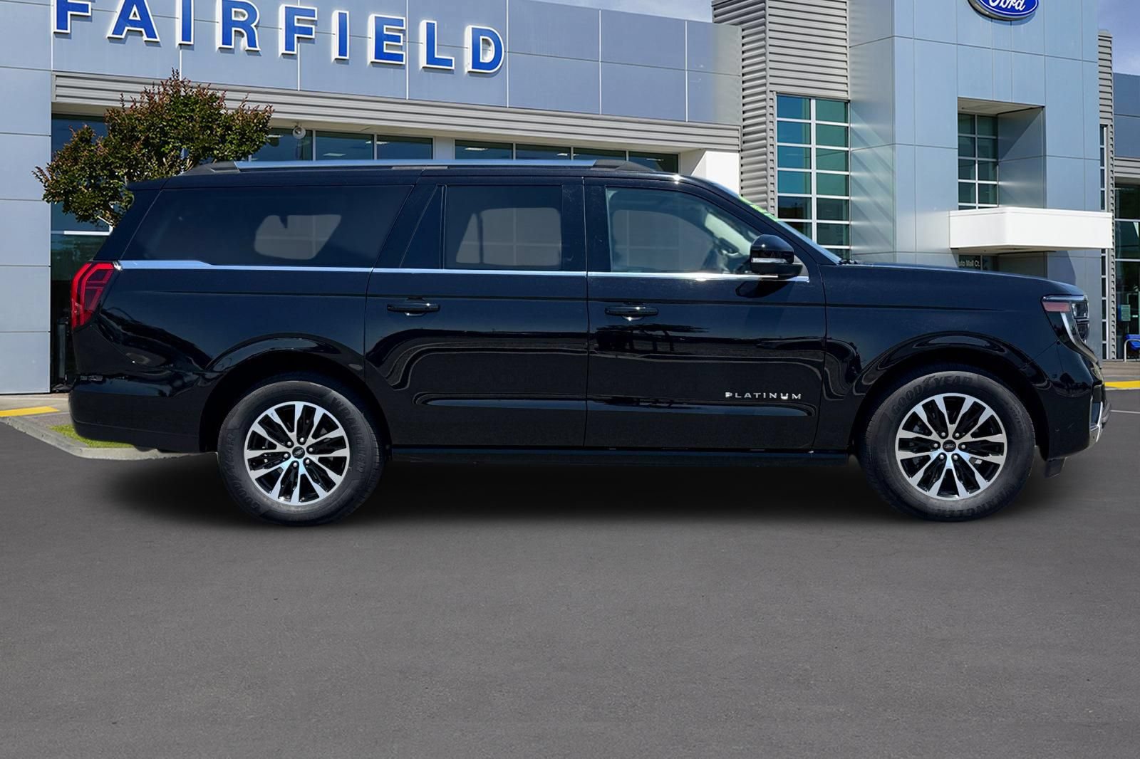 Certified 2025 Ford Expedition Max Platinum AWD/4WD image 7