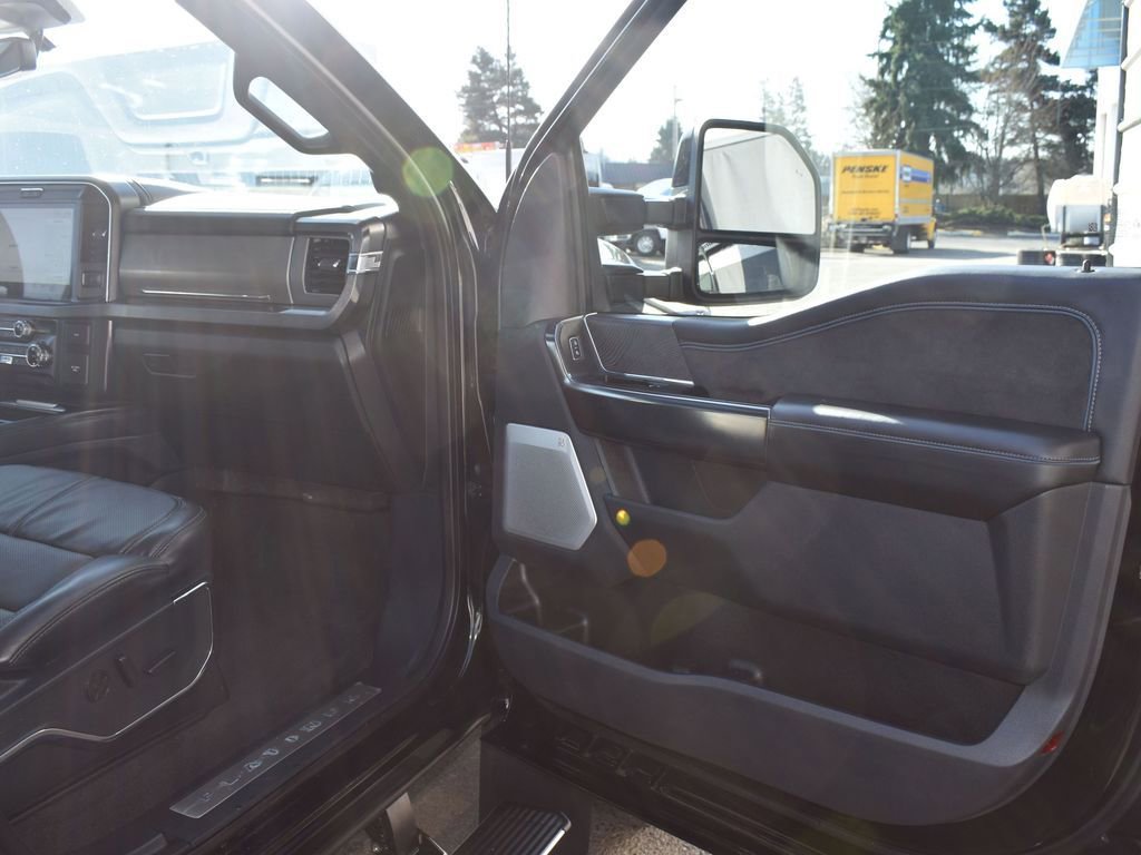 Certified 2025 Ford F450 Platinum w/ FX4 Off-Road Package image 12