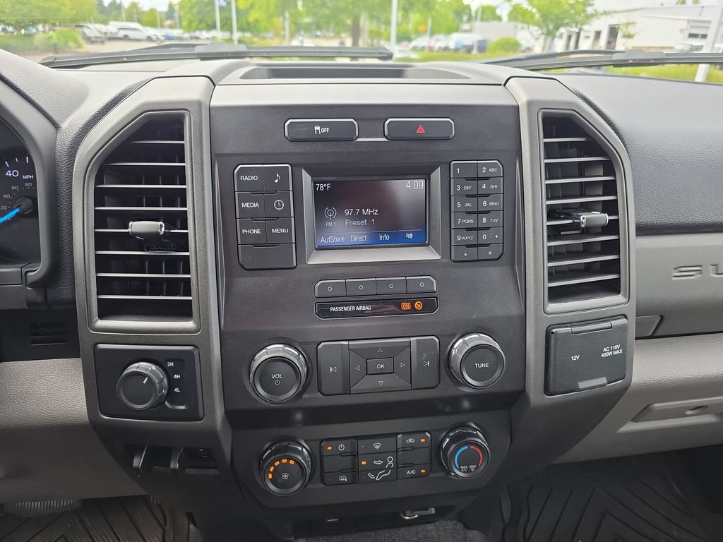 Certified 2019 Ford F250 XL w/ STX Appearance Package AWD/4WD image 26