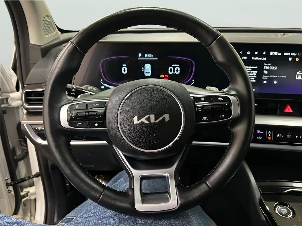Used 2023 Kia Sportage EX image 22