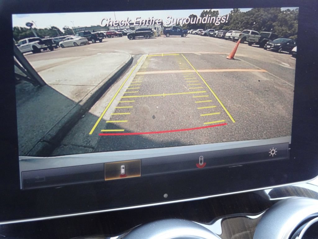 Used 2017 Mercedes-Benz GLC 300 4MATIC image 39