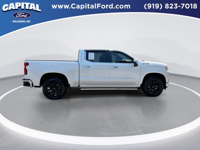 Used 2021 Chevrolet Silverado 1500 High Country w/ Technology Package AWD/4WD image 9