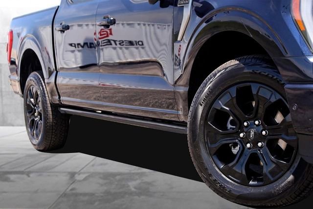 Certified 2022 Ford F150 Platinum w/ Equipment Group 701A High AWD/4WD image 3