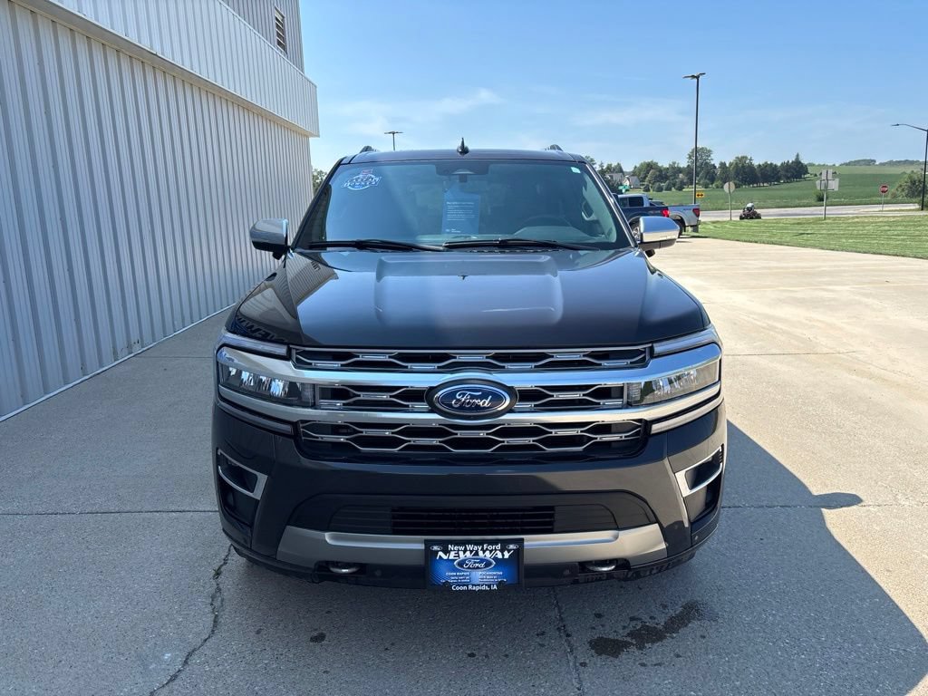 Certified 2024 Ford Expedition Platinum AWD/4WD image 2