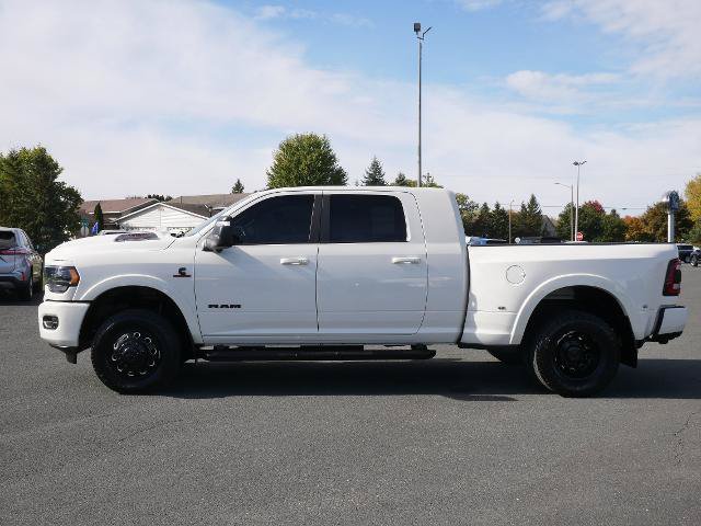 Used 2024 RAM 3500 Limited AWD/4WD image 2