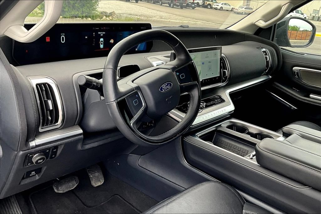 Certified 2025 Ford Expedition Max Platinum AWD/4WD image 10