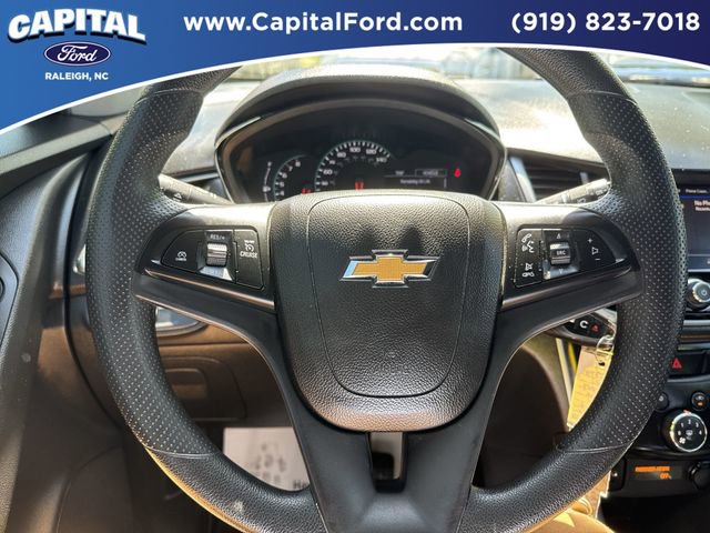 Used 2021 Chevrolet Trax LT image 33