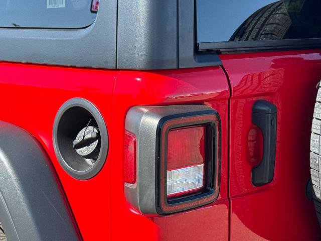 Used 2024 Jeep Wrangler Unlimited Sport AWD/4WD image 24