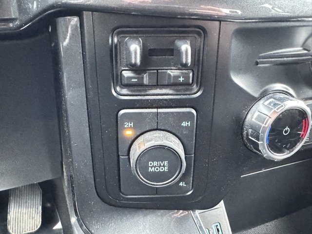 Certified 2023 Ford F150 XLT w/ Equipment Group 302A High image 17