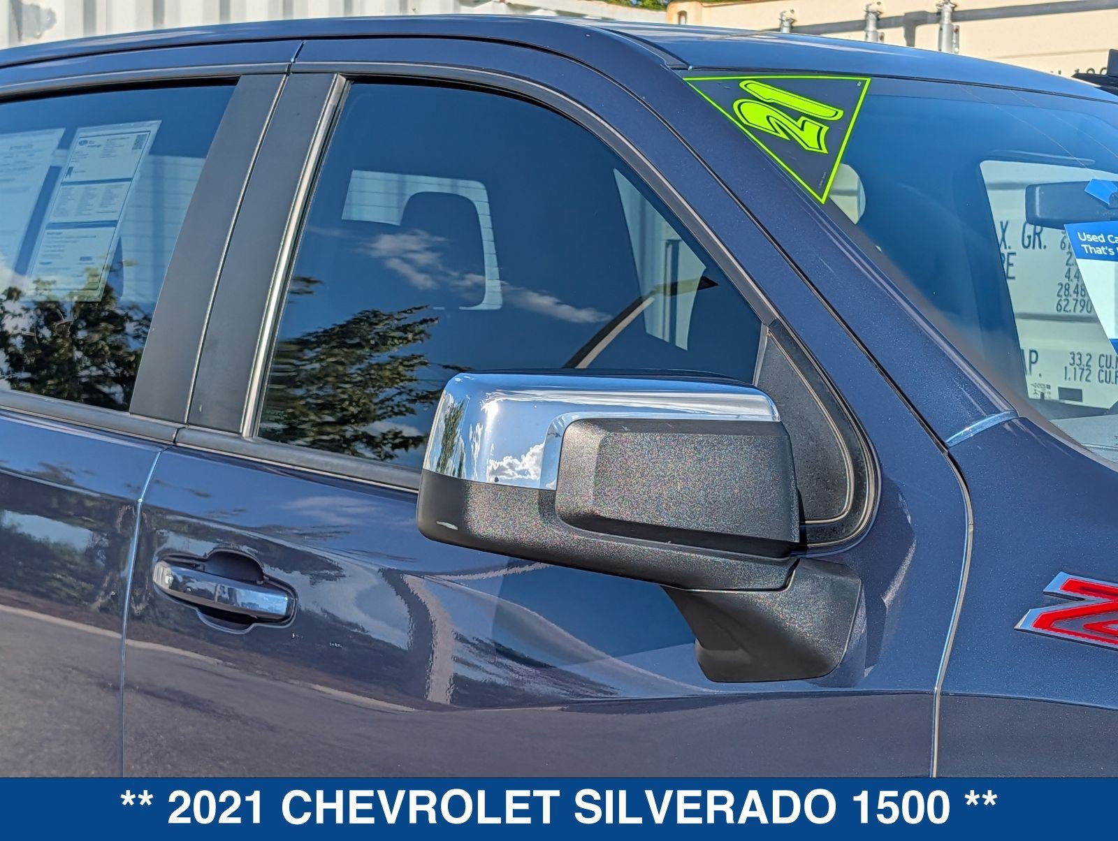 Used 2021 Chevrolet Silverado 1500 LT AWD/4WD image 11