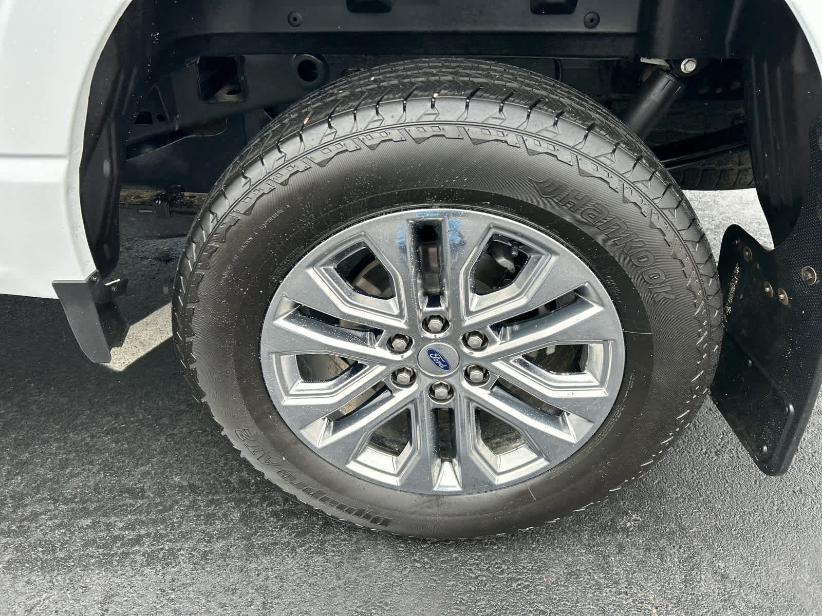 Certified 2025 Ford F150 Lariat w/ FX4 Off-Road Package image 13