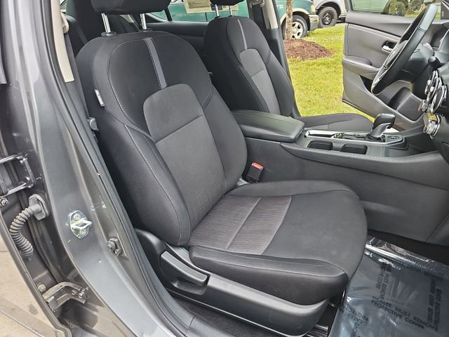 Used 2024 Nissan Sentra SV w/ All-Weather Package FWD image 10