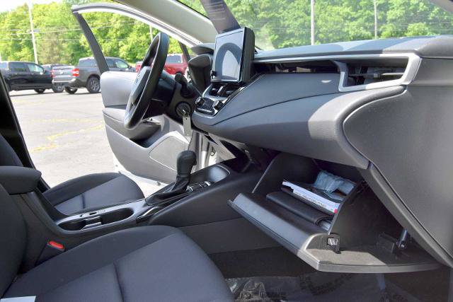 Used 2023 Toyota Corolla LE FWD image 24
