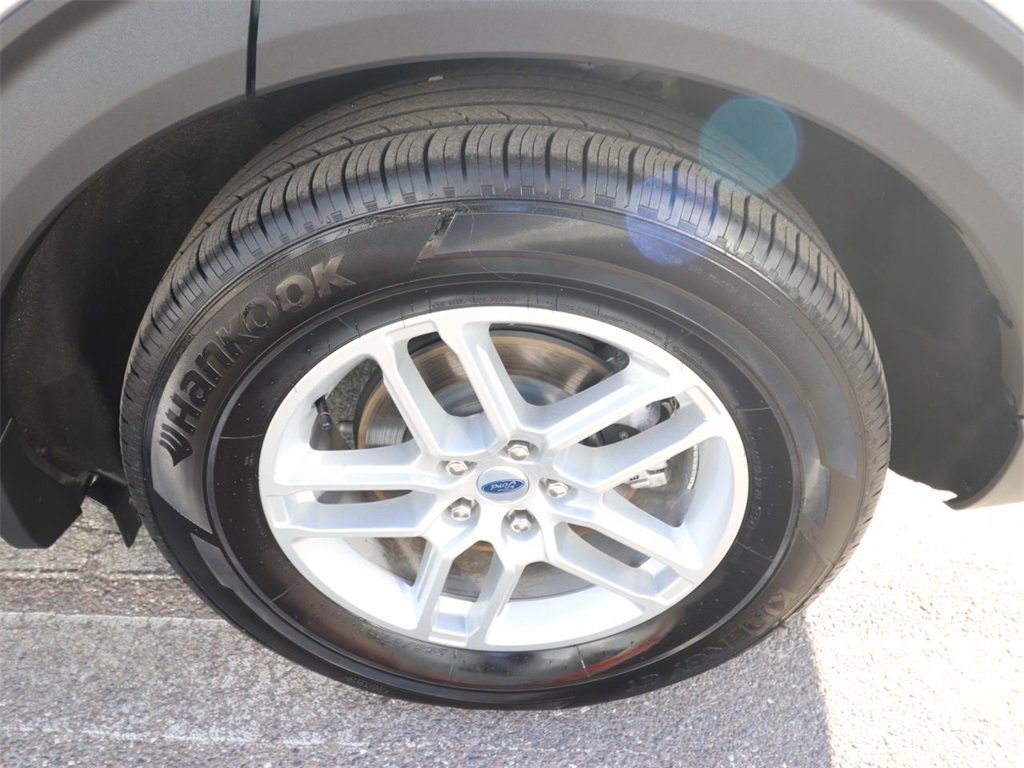 Certified 2025 Ford Explorer Active image 23