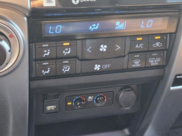 Used 2022 Toyota 4Runner Limited image 23