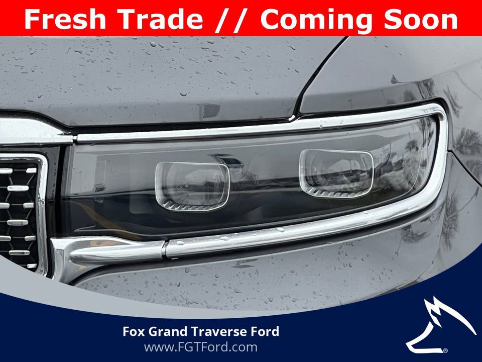 Used 2024 Jeep Grand Wagoneer L Series III image 43