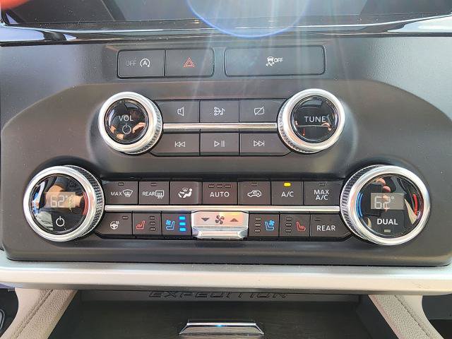 Certified 2024 Ford Expedition Limited AWD/4WD image 15