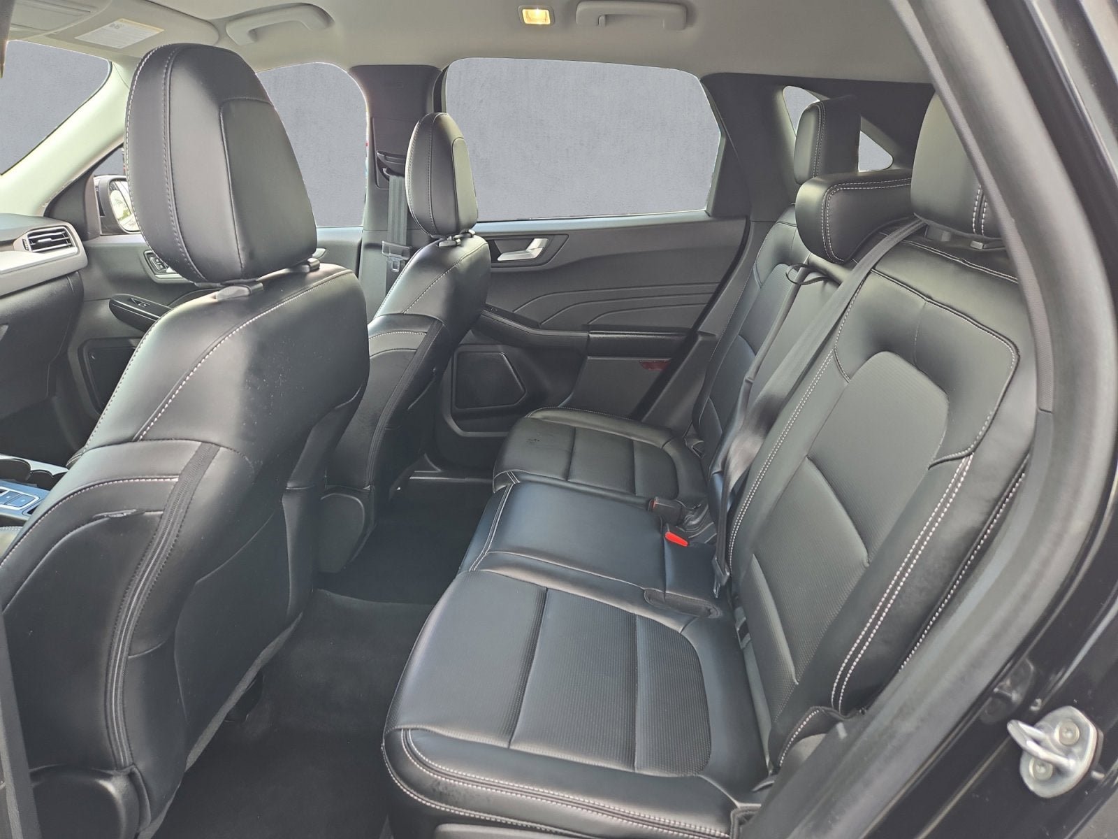 Certified 2023 Ford Escape Platinum AWD/4WD image 23