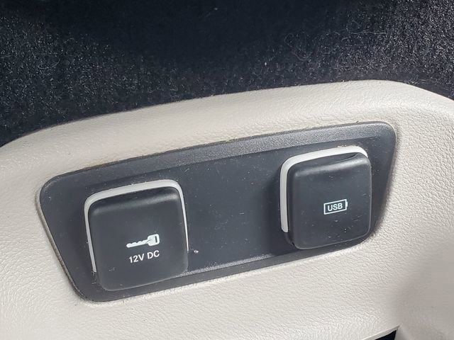 Used 2017 Chrysler Pacifica Touring-L Plus w/ Advanced Safetytec Group image 21